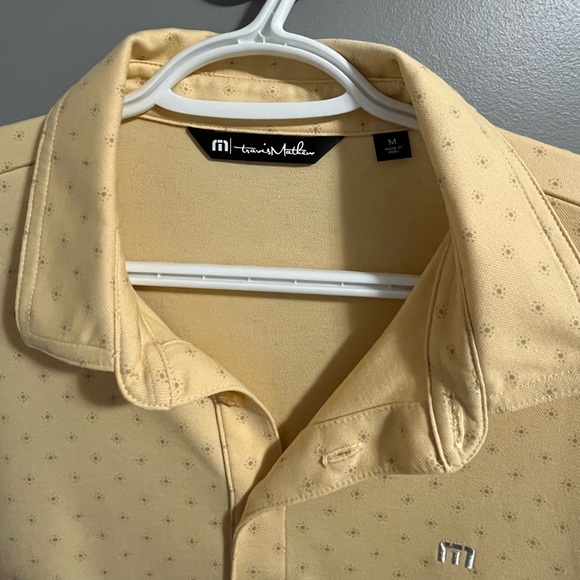 Travis Mathew Men’s Golf Shirt - Picture 2 of 2